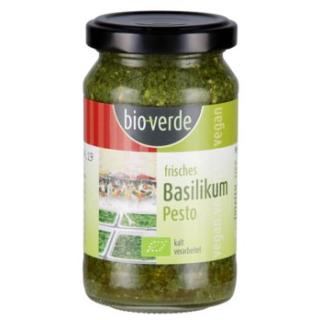 Pesto Basilikum, frisch im Glas