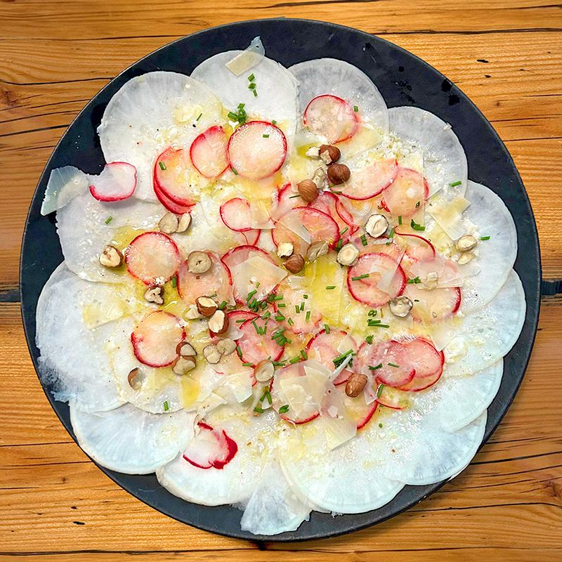 Mairübchen-Carpaccio