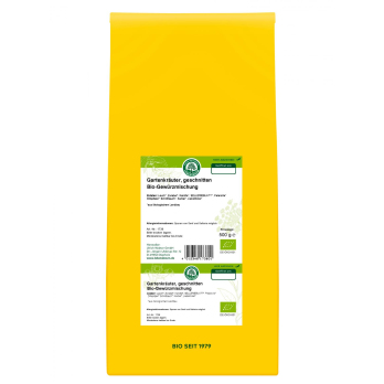 Gartenkräuter geschnitten getrocknet