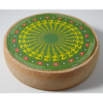 Schweizer Nussknacker/Luzerner Nusskäse